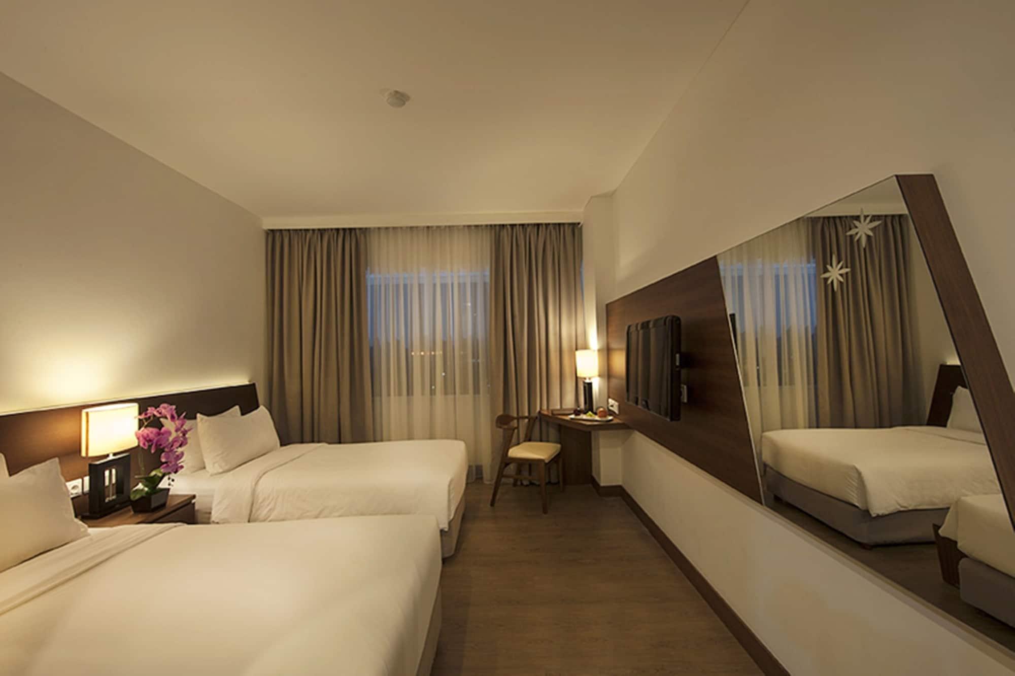 D'Primahotel Tangerang Exterior foto